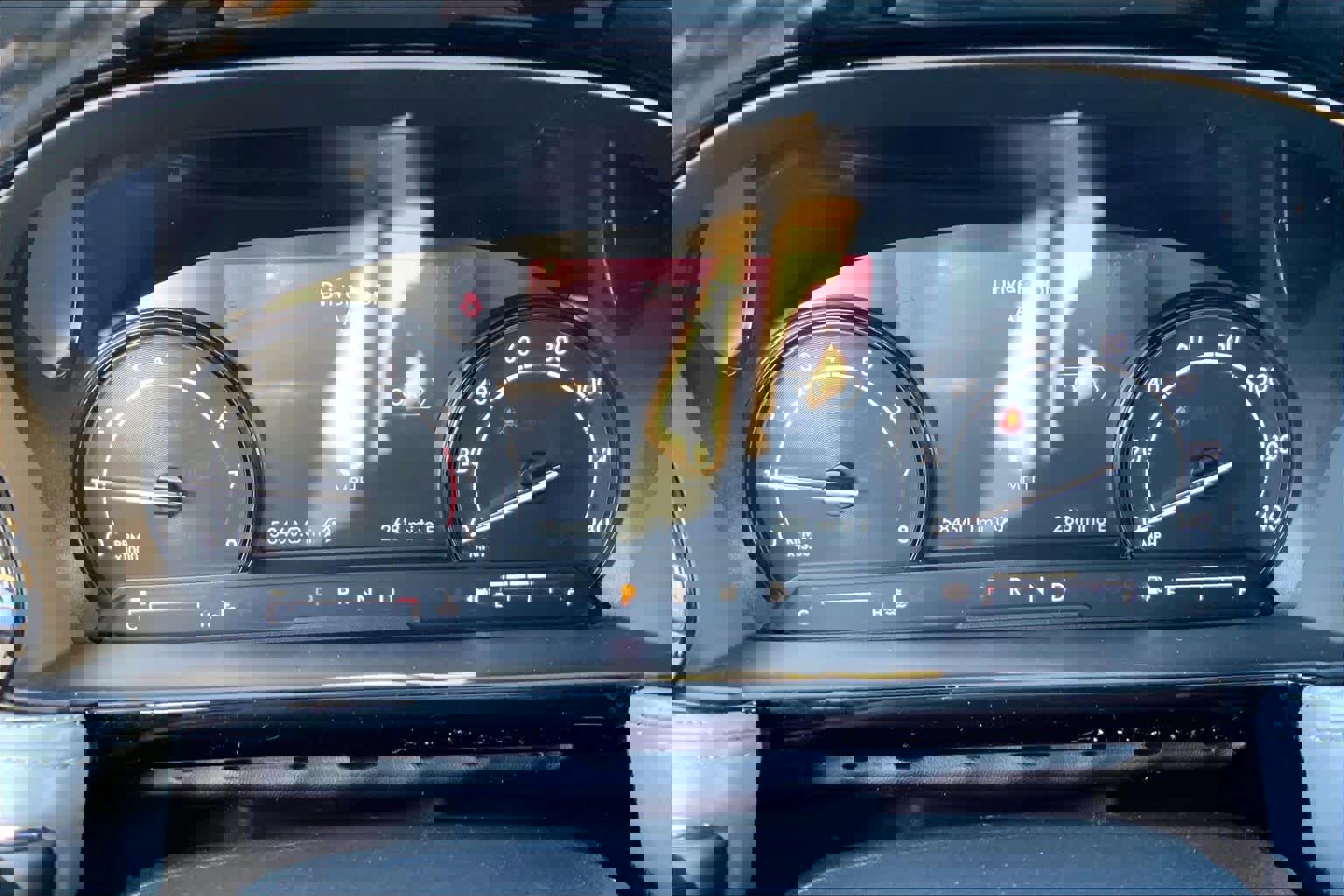 Used 2021 Lincoln Corsair AWD w/ Premium Package image 14