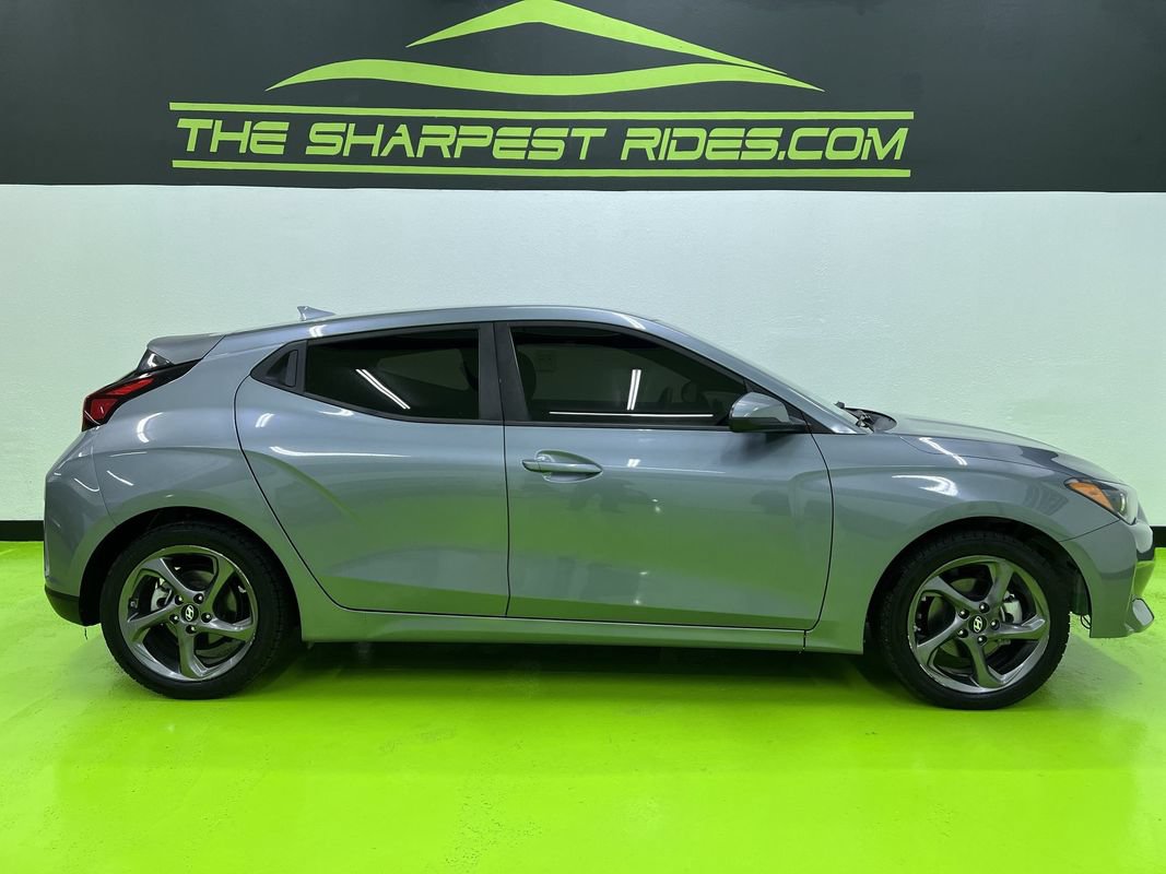 Used 2019 Hyundai Veloster 2.0 FWD image 11