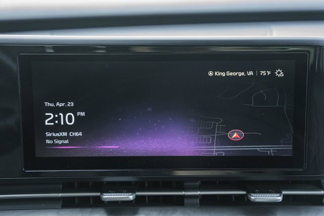 Used 2024 Kia Carnival EX FWD image 26