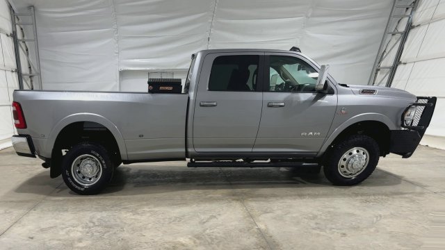Used 2022 RAM 3500 Laramie AWD/4WD image 5