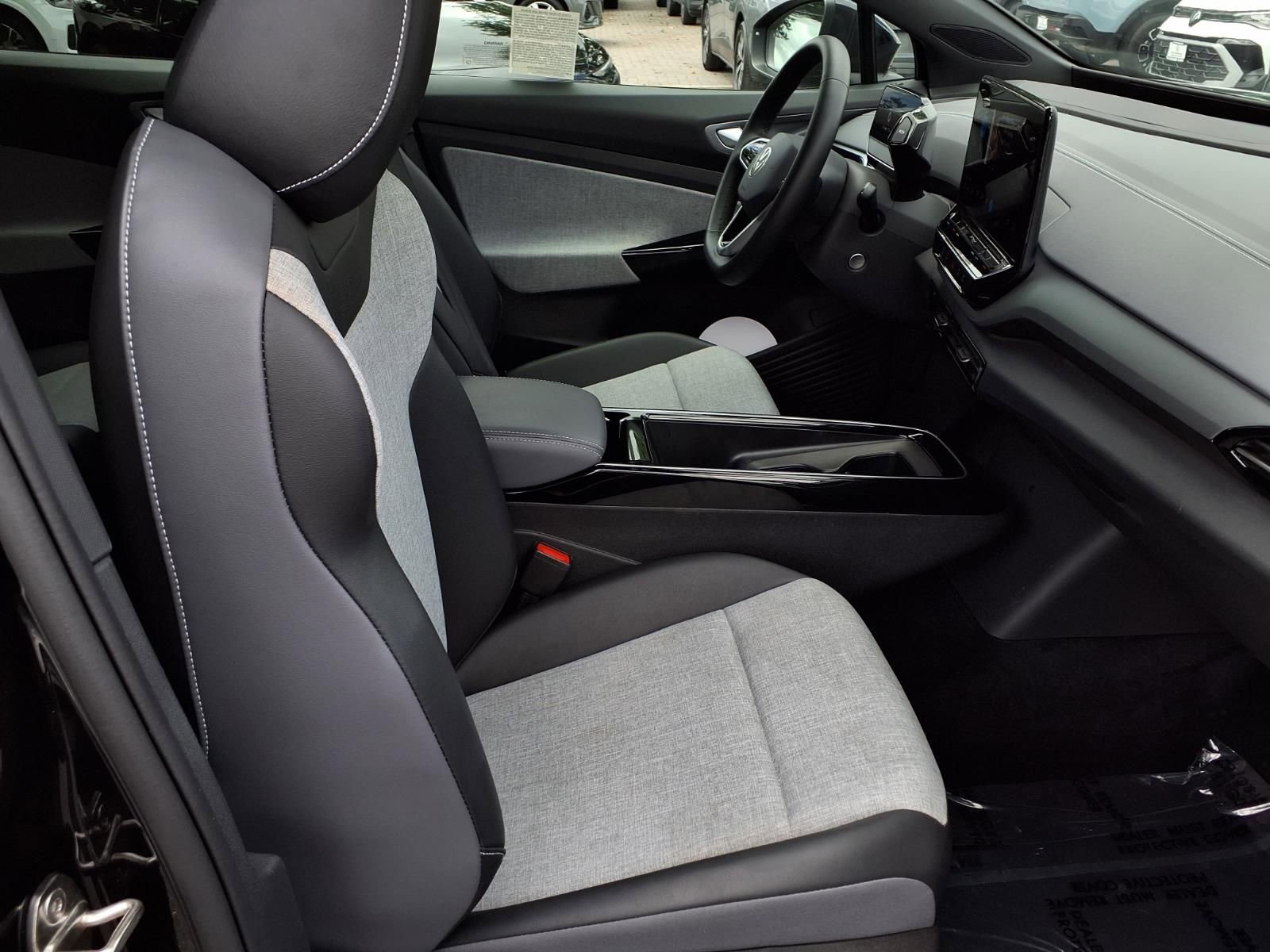 Certified 2023 Volkswagen ID.4 Pro image 24