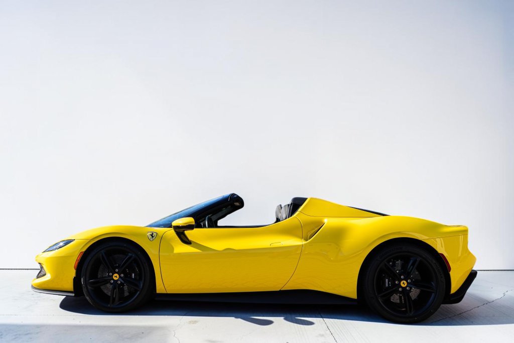 Certified 2023 Ferrari 296 GTS RWD image 9