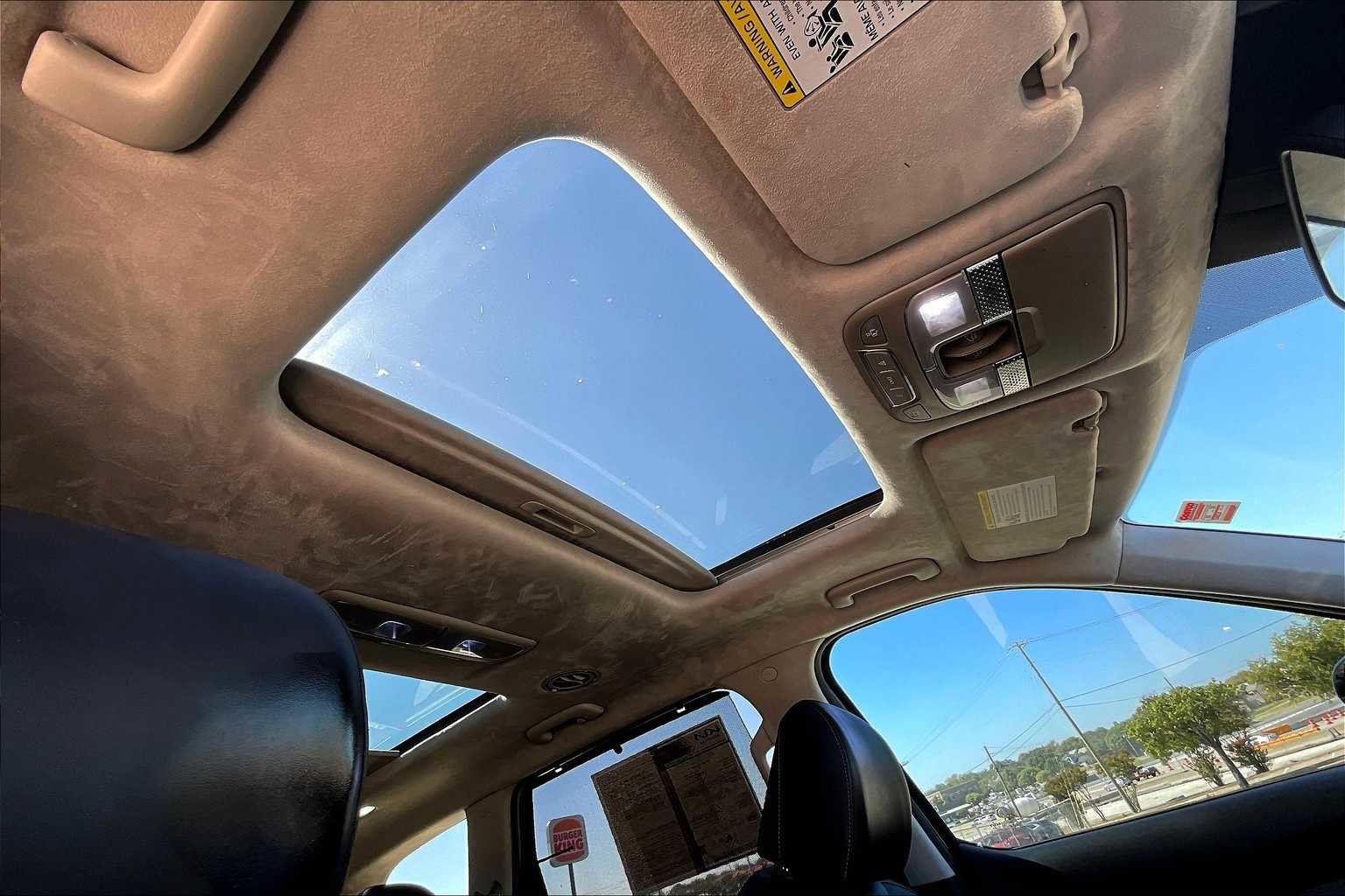 Certified 2022 Kia Telluride SX w/ SX Prestige Package image 30
