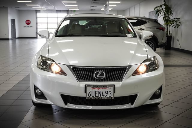 Used 2012 Lexus IS 250 w/ Premium Pkg Value Edition RWD image 4