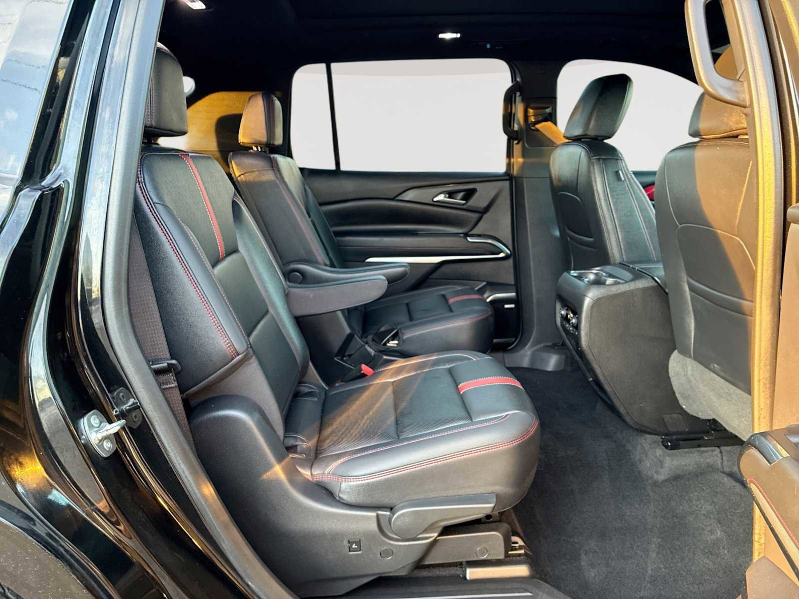 Certified 2024 Chevrolet Traverse RS w/ LPO, Floor Liner Package image 28