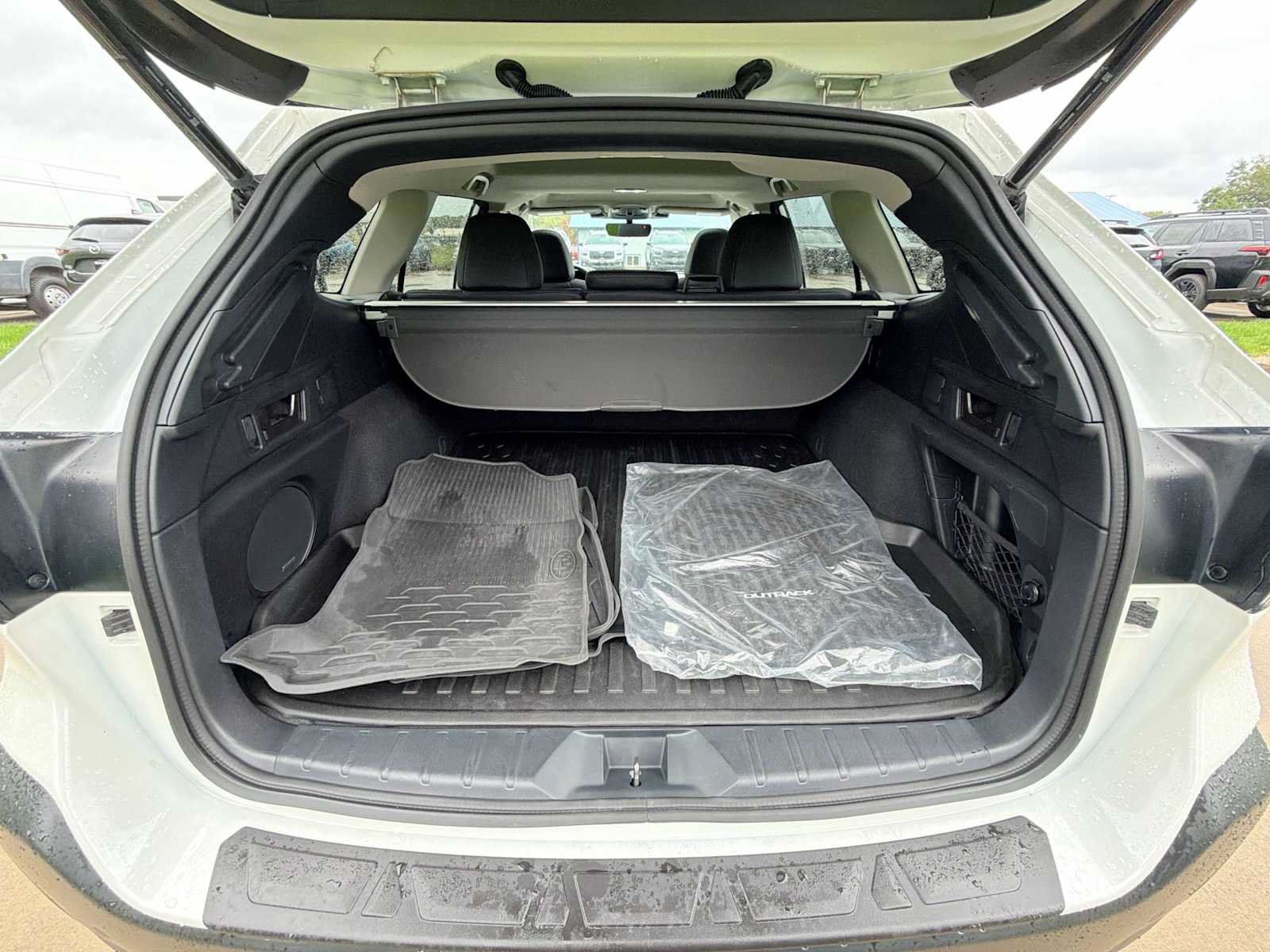 Certified 2024 Subaru Outback Limited AWD/4WD image 30