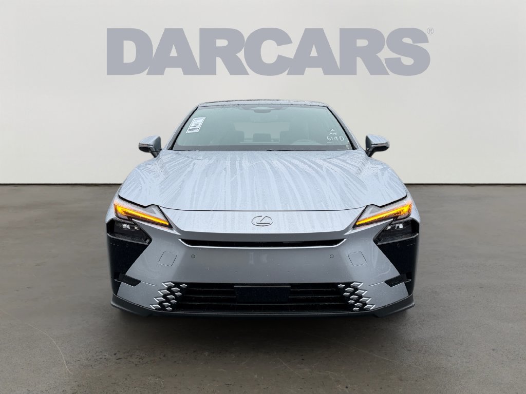 New 2026 Lexus ES 350h AWD image 2
