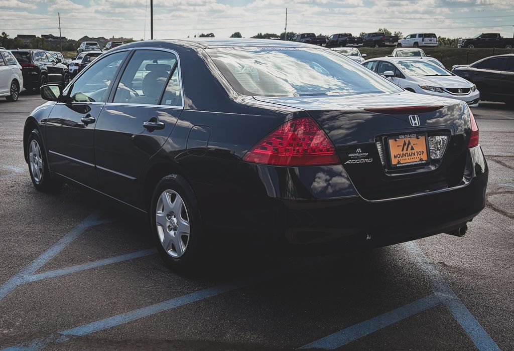 Used 2007 Honda Accord LX image 18