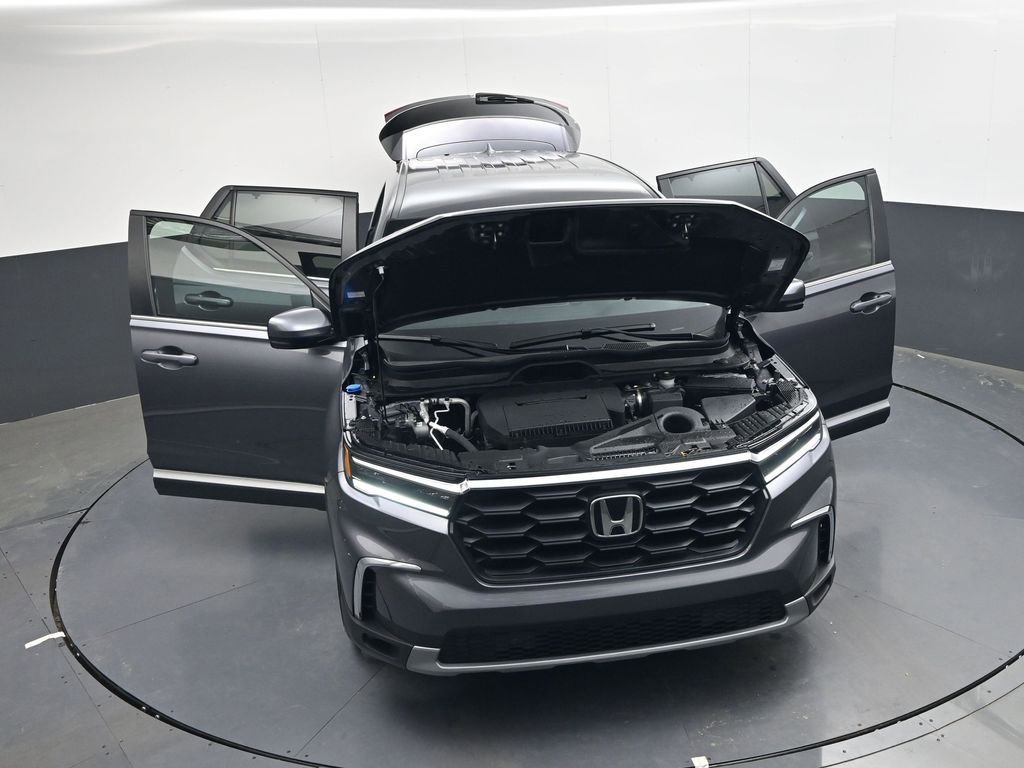 Certified 2025 Honda Pilot EX-L image 36