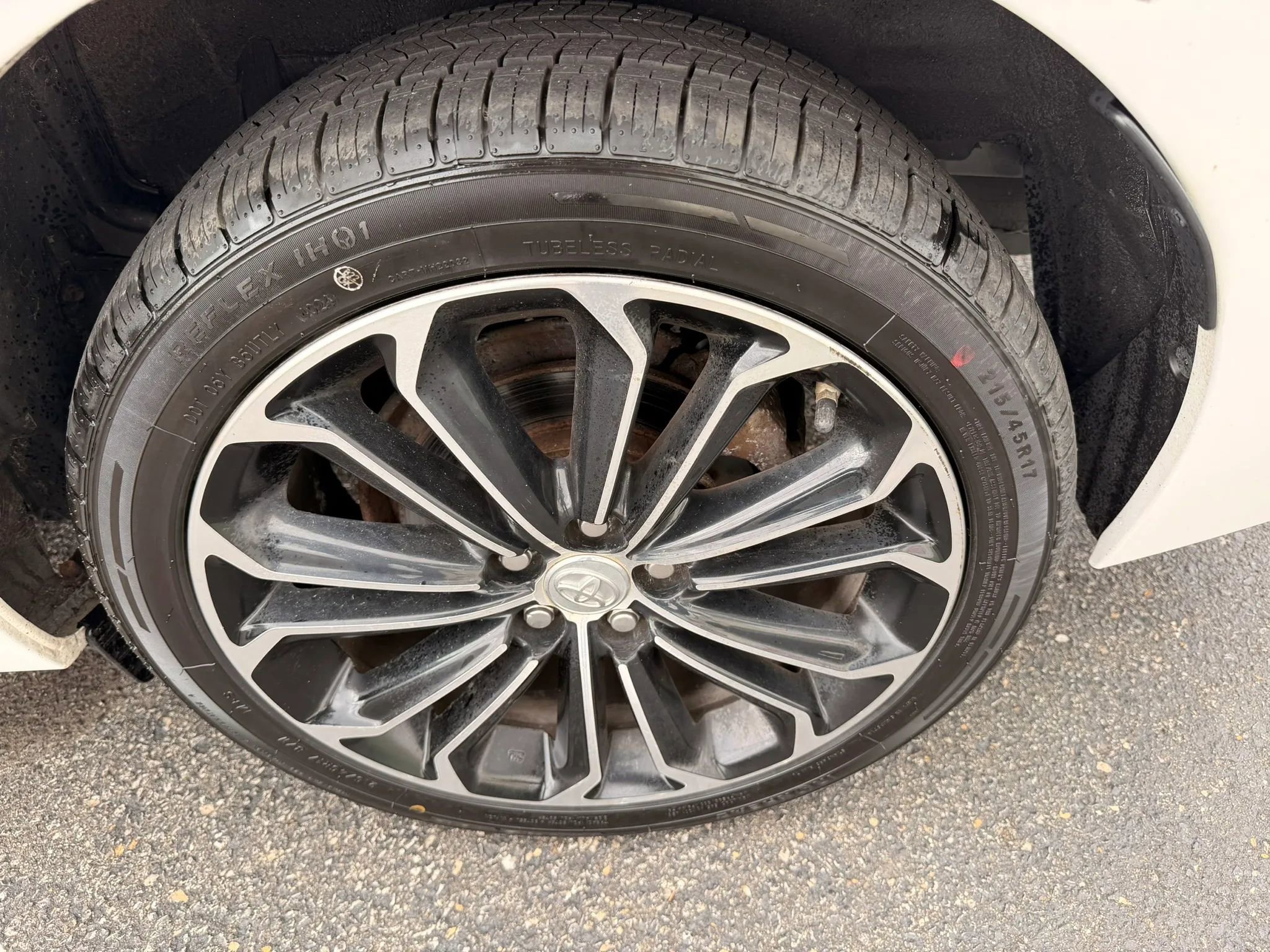 Used 2014 Toyota Corolla S image 48