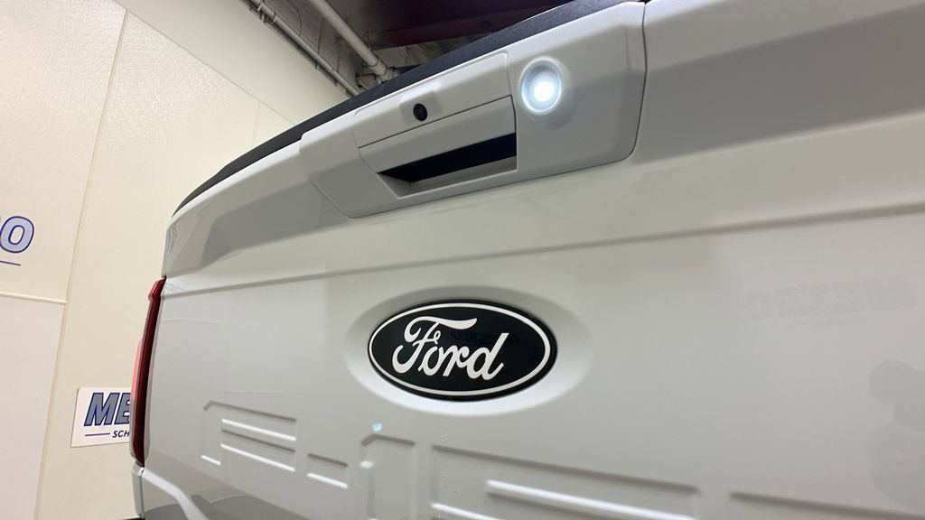 Certified 2024 Ford F150 Platinum w/ Equipment Group 702A High image 22