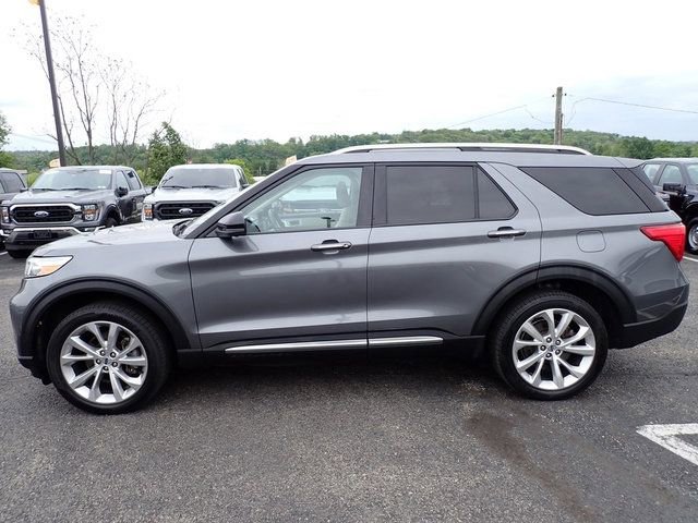 Used 2022 Ford Explorer Platinum w/ Technology Package AWD/4WD image 2
