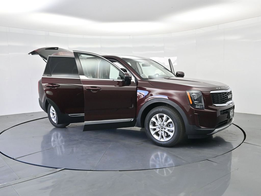 Certified 2022 Kia Telluride LX image 23