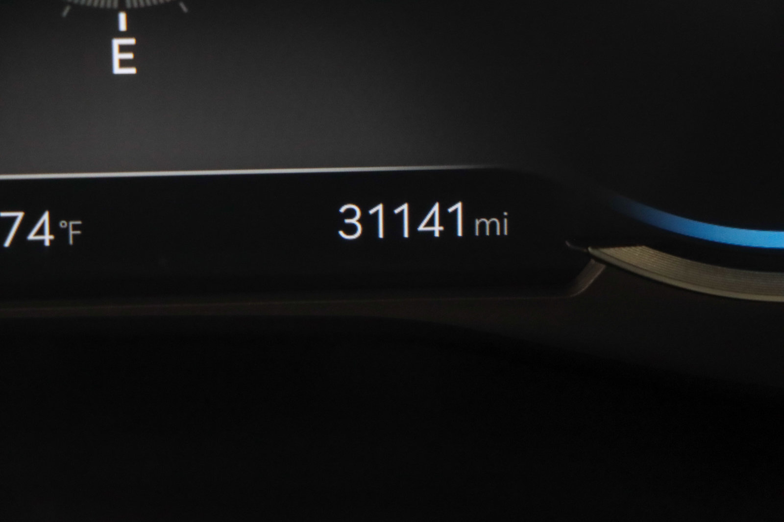 Used 2025 Genesis G70 2.5T image 16