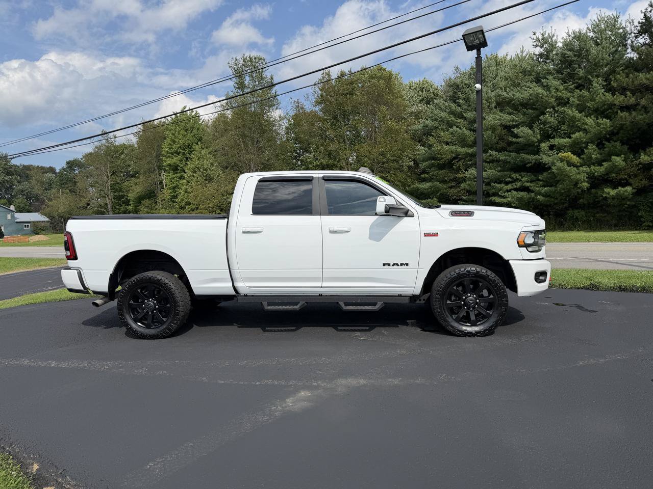 Used 2022 RAM 2500 Big Horn w/ Level C Equiment Group AWD/4WD image 4
