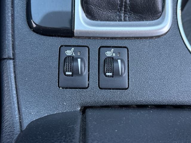 Used 2019 Toyota Highlander XLE AWD/4WD image 32