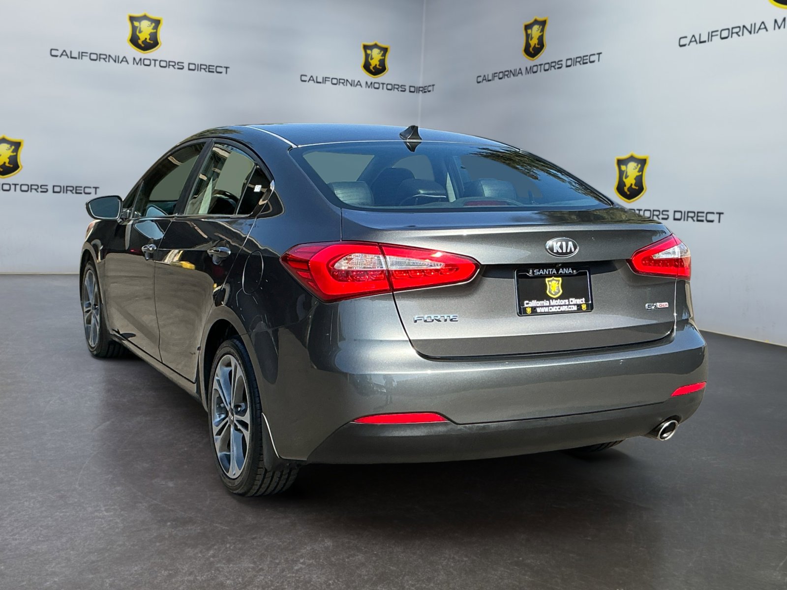 Used 2014 Kia Forte EX w/ Premium Package image 7