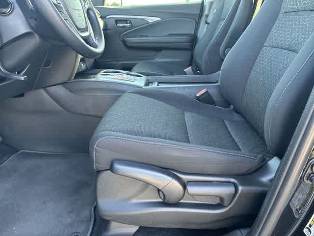 Used 2023 Honda Ridgeline Sport image 18