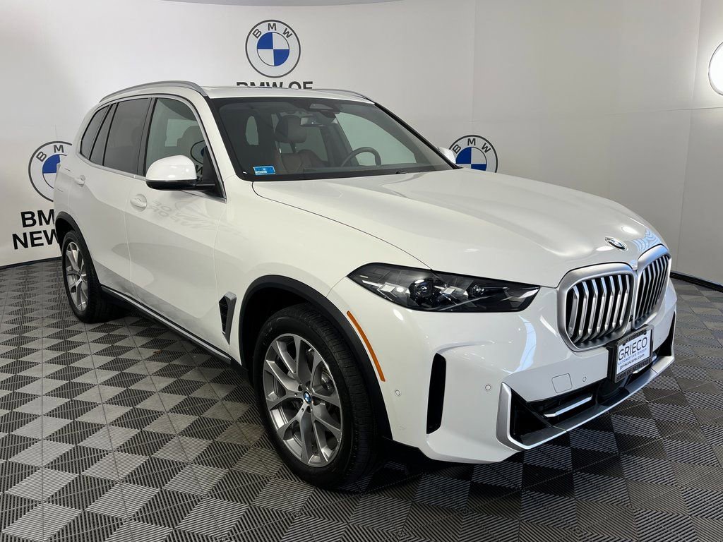 Used 2024 BMW X5 xDrive40i w/ Parking Assistance Package