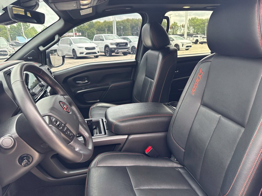 Used 2024 Nissan Titan PRO-4X w/ Pro-4x Convenience Package AWD/4WD image 38