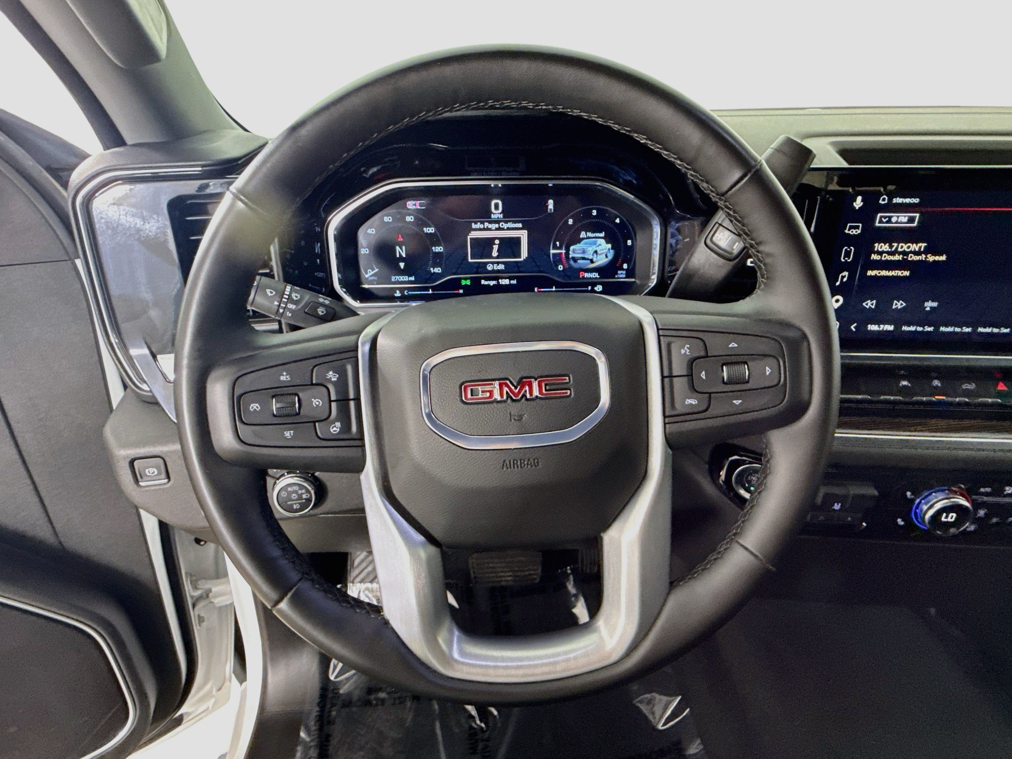 Used 2025 GMC Sierra 1500 Elevation RWD image 13