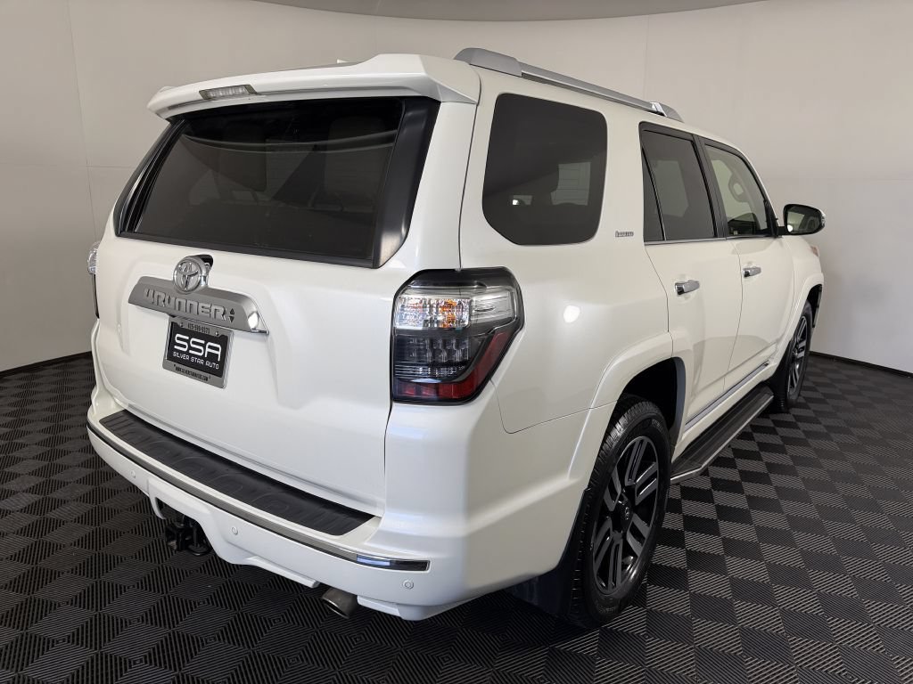 Used 2018 Toyota 4Runner Limited AWD/4WD image 6
