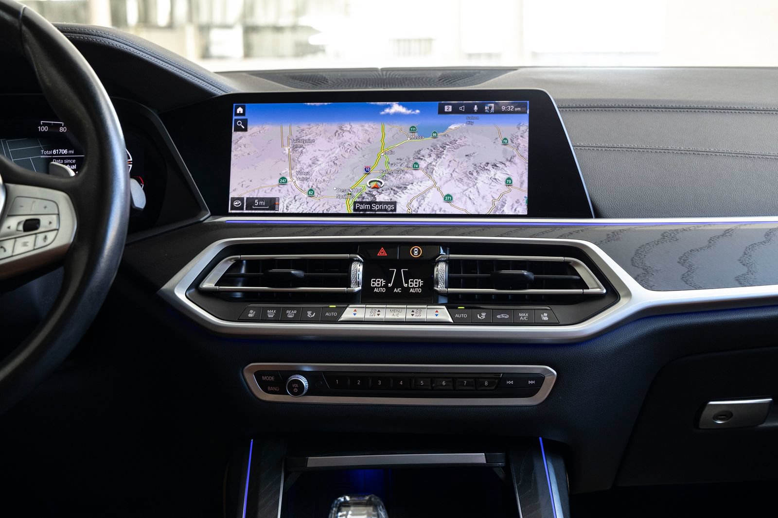 Used 2022 BMW X7 xDrive40i w/ Premium Package AWD/4WD image 13