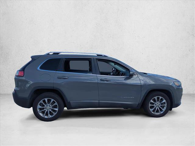 Used 2021 Jeep Cherokee Latitude Lux video 4