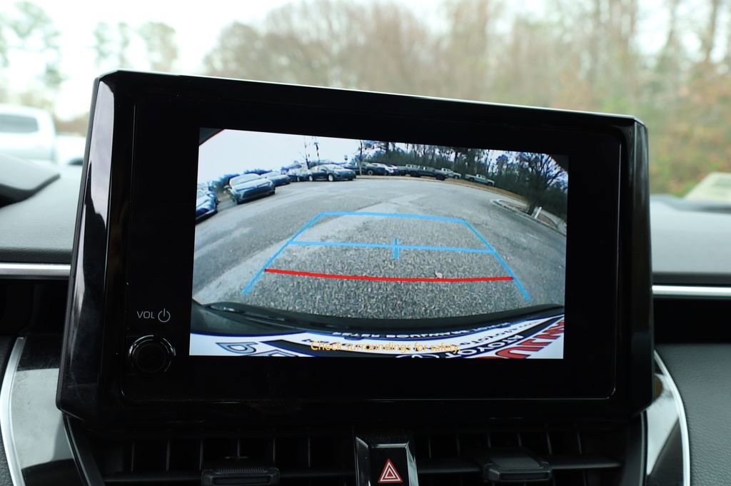 Used 2024 Toyota Corolla LE image 23