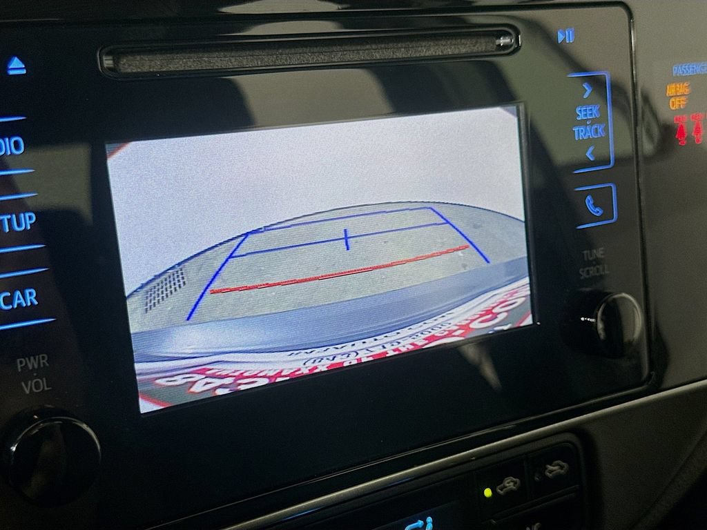 Used 2019 Toyota Corolla LE FWD image 10