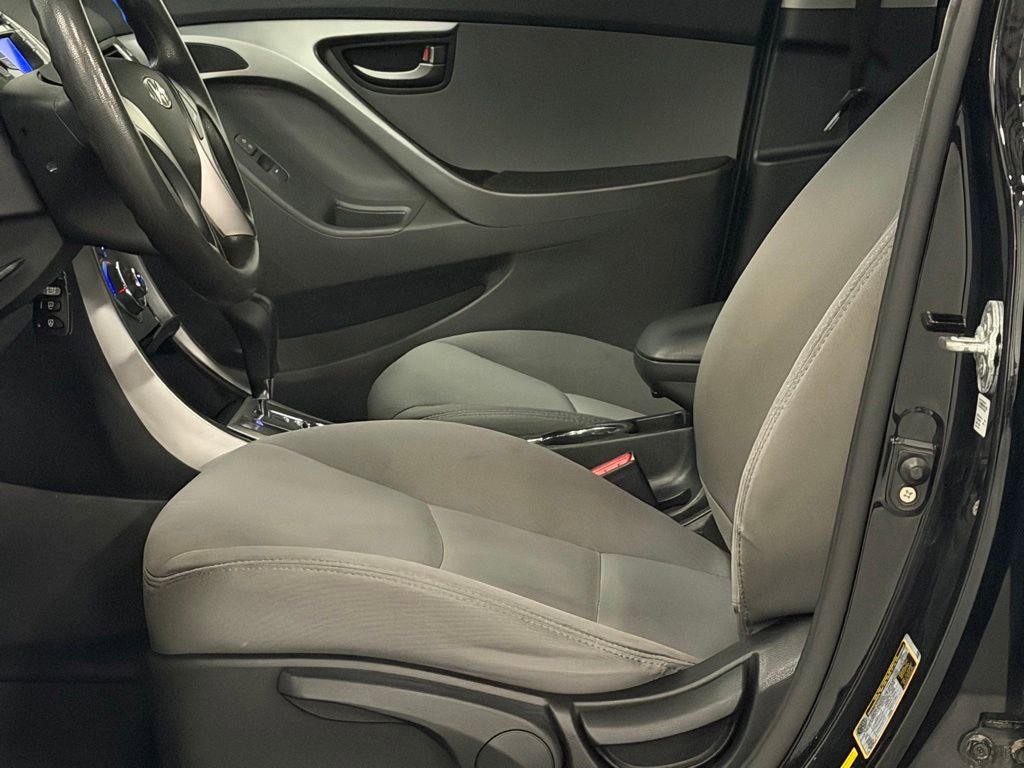Used 2013 Hyundai Elantra GLS FWD image 8