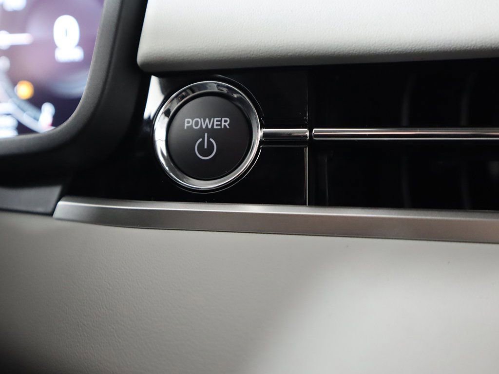 New 2025 Mitsubishi Outlander SEL AWD/4WD image 44