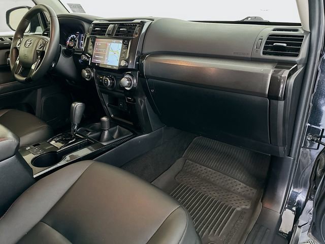 Used 2021 Toyota 4Runner Venture w/ Moonroof Package image 29