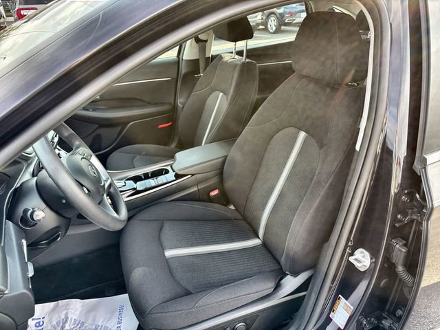 Used 2023 Hyundai Sonata SEL w/ Preferred Accessory Package image 19