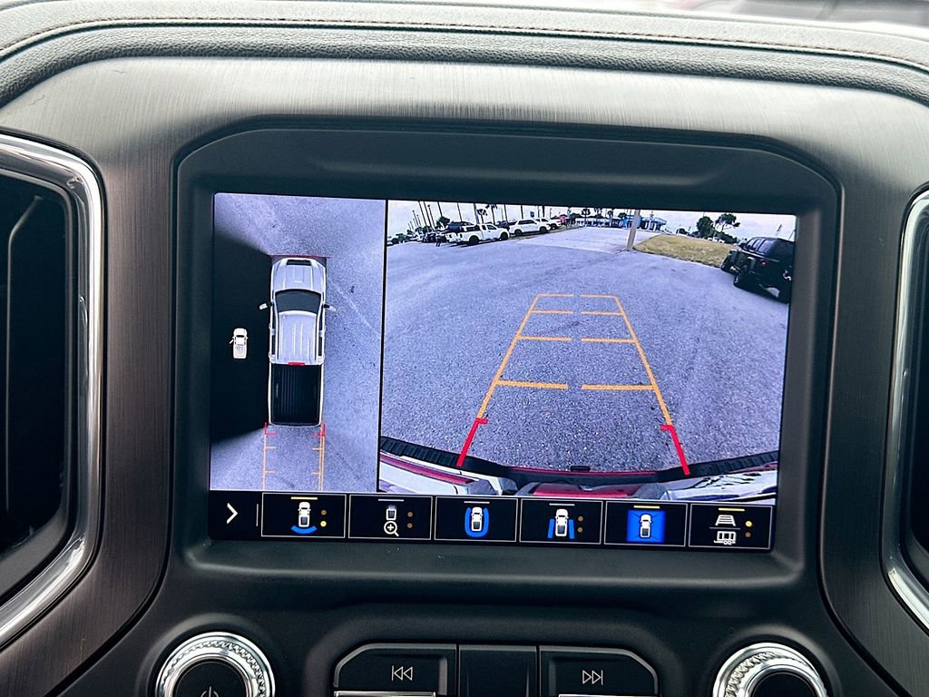 Used 2023 GMC Sierra 3500 AT4 w/ AT4 Premium Plus Package AWD/4WD image 14