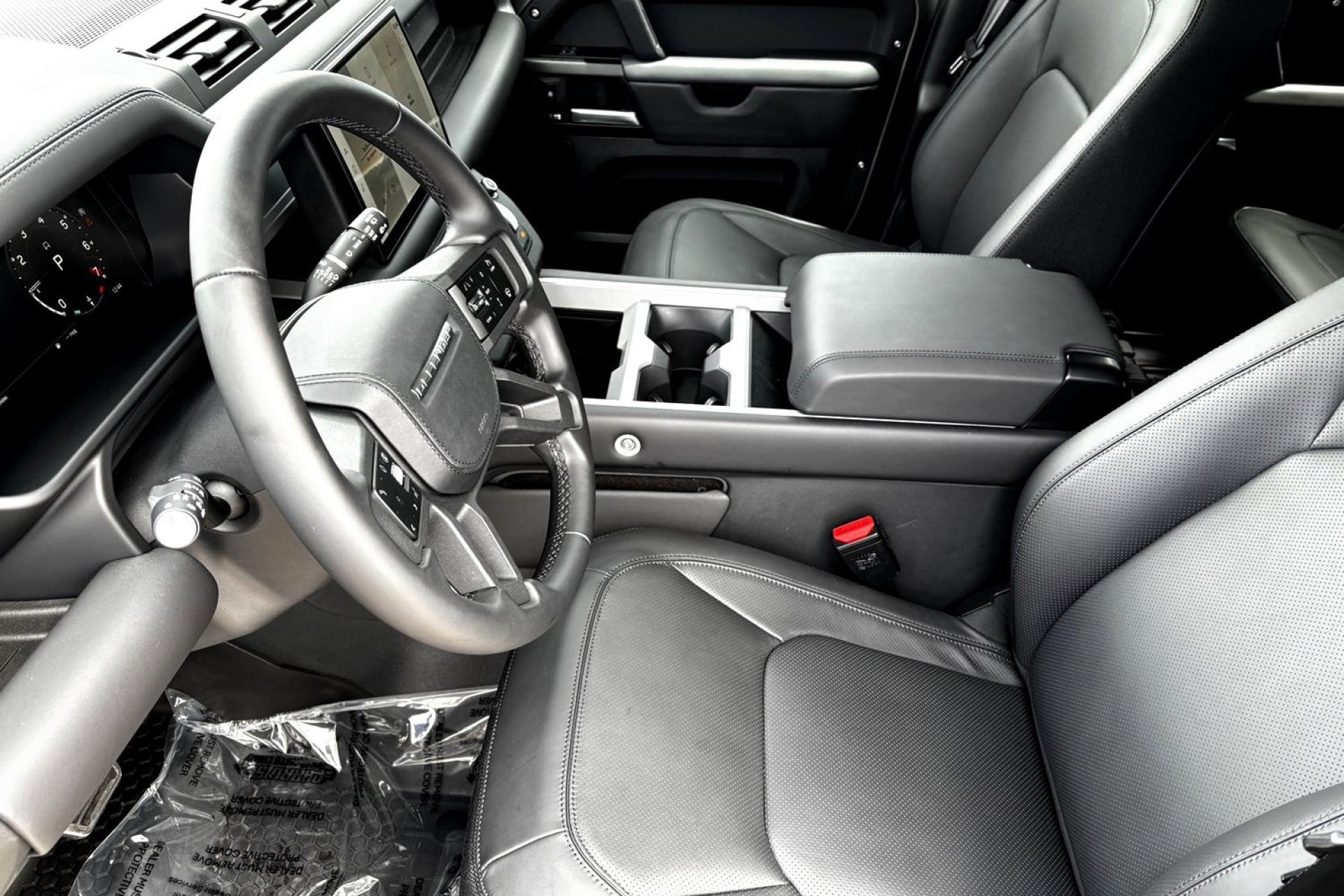 Used 2025 Land Rover Defender 110 X image 9