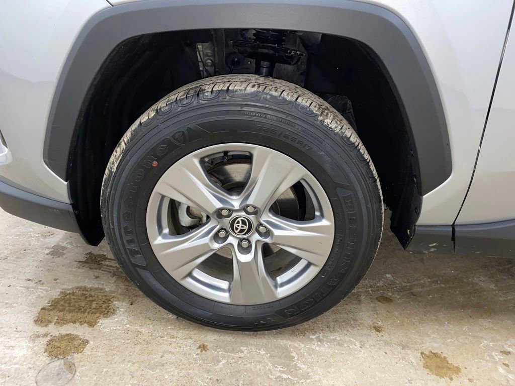 Used 2024 Toyota RAV4 XLE image 13