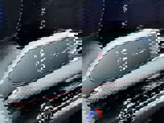 Used 2026 Chevrolet Equinox RS FWD image 33