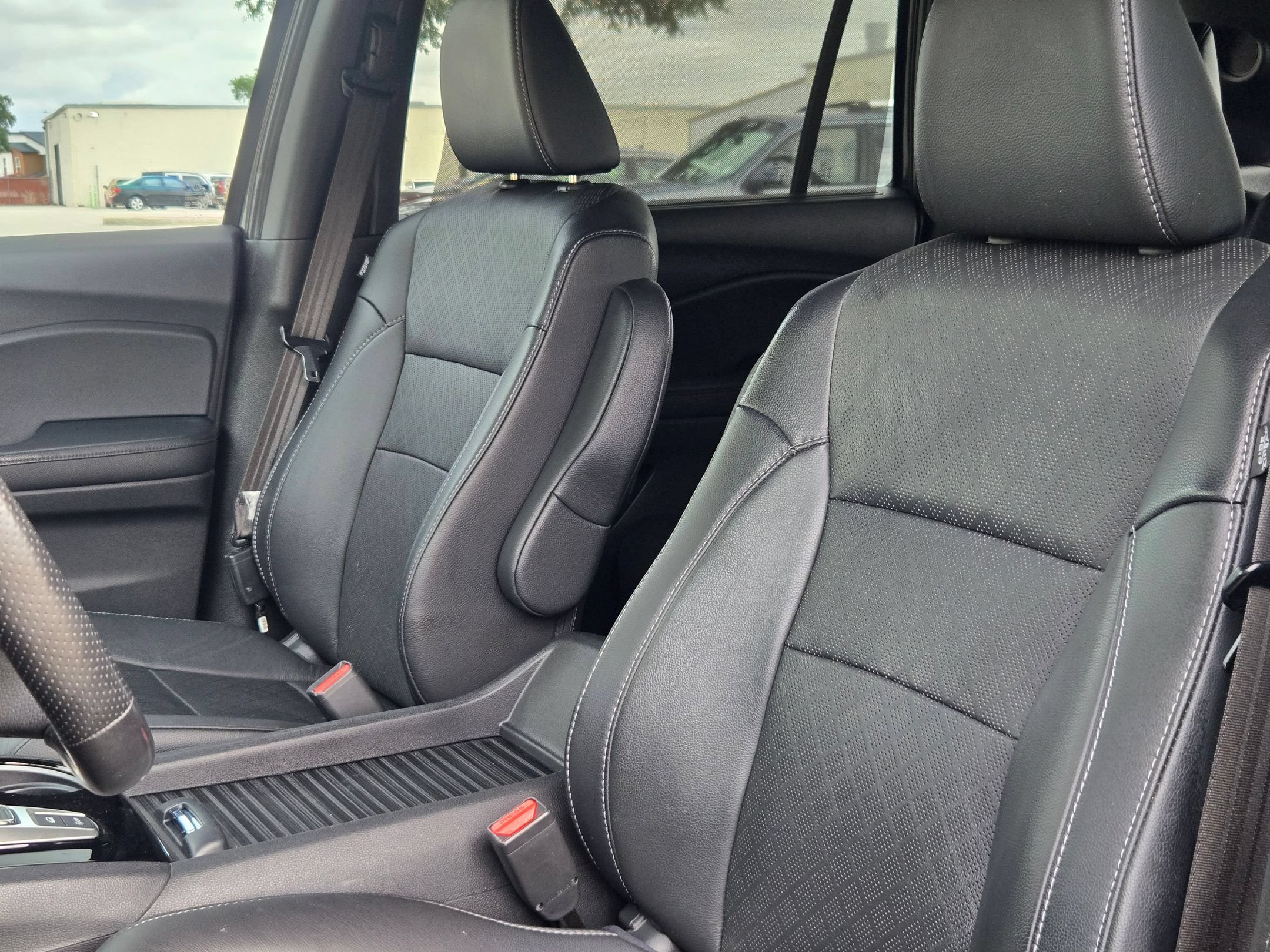 Used 2019 Honda Passport Elite image 14