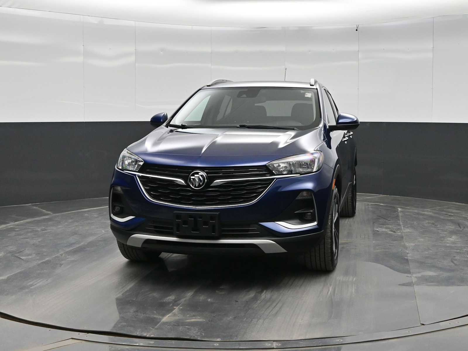 Used 2022 Buick Encore GX Select AWD/4WD image 3