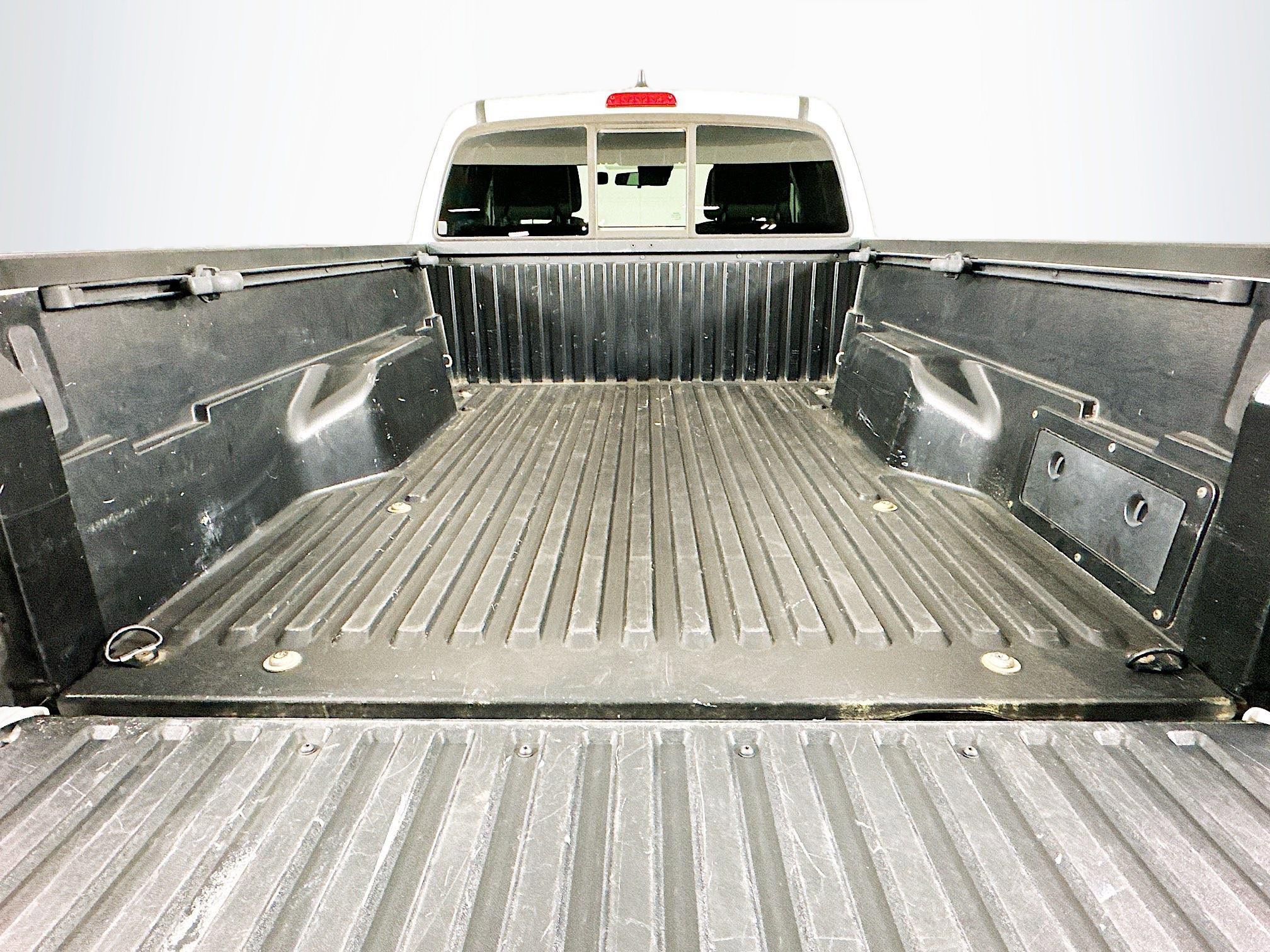 Used 2021 Toyota Tacoma SR w/ SR Convenience Package RWD image 26