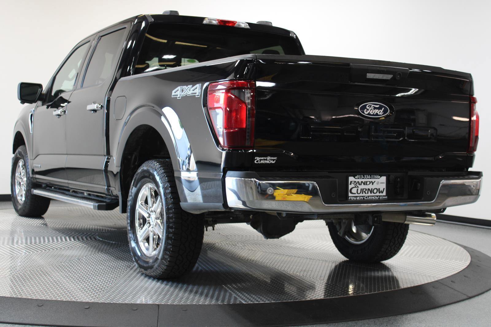 Used 2024 Ford F150 XLT w/ Mobile Office Package image 10