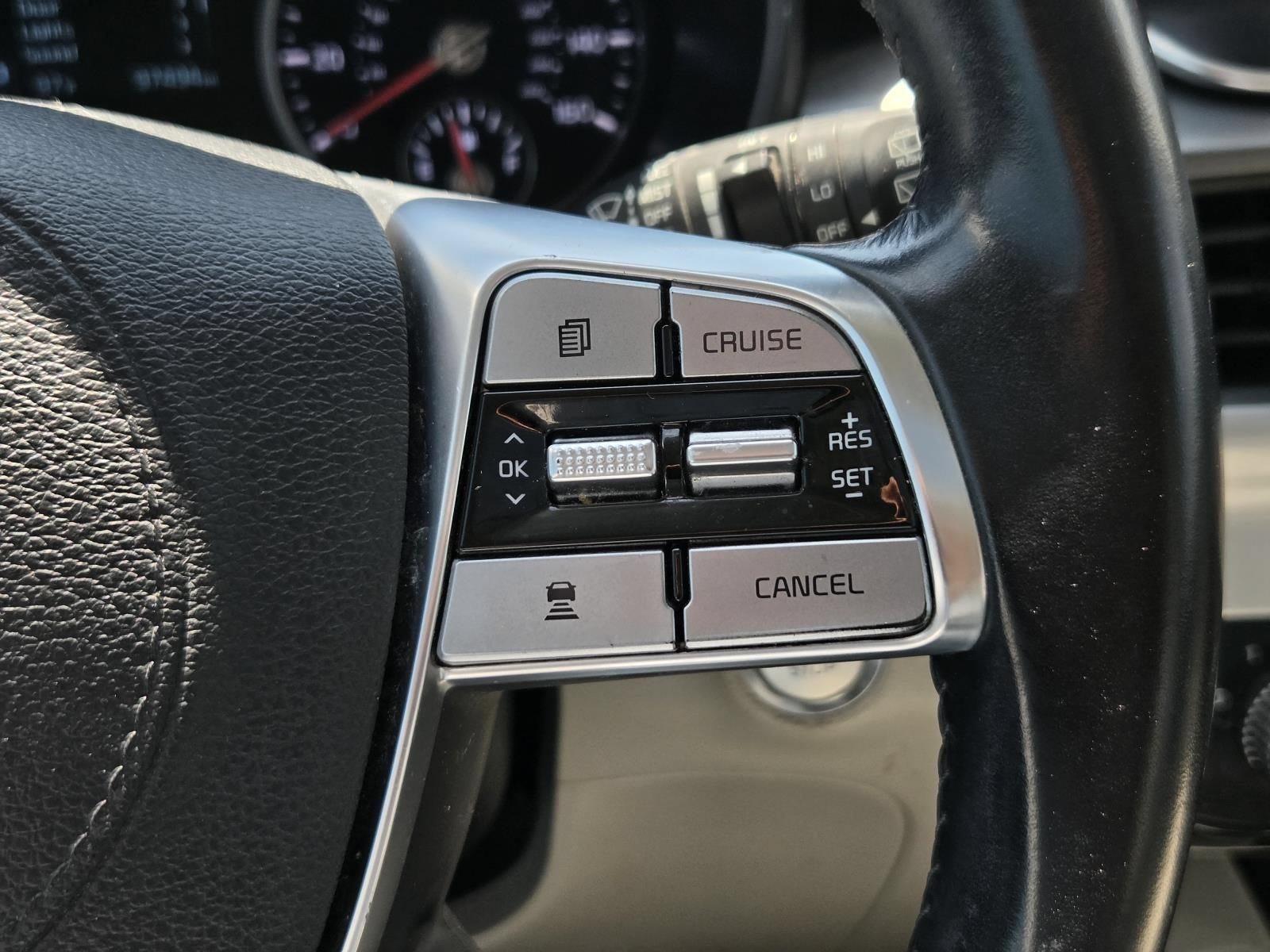 Used 2021 Kia Telluride S FWD image 29