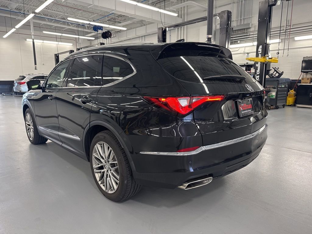 Used 2022 Acura MDX SH-AWD w/ Advance Package image 5
