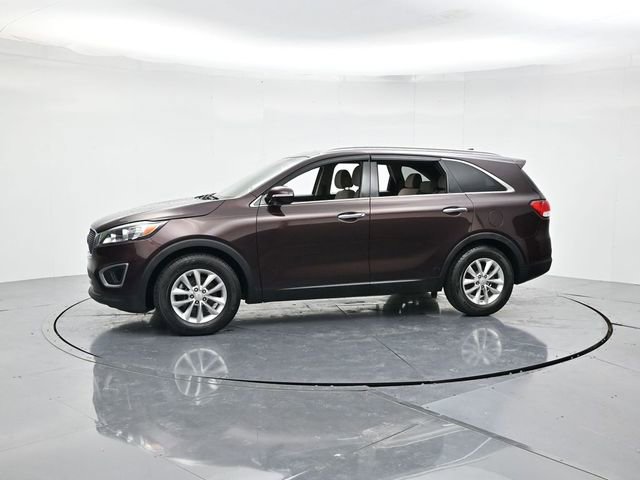 Used 2016 Kia Sorento LX w/ LX Convenience Package image 6