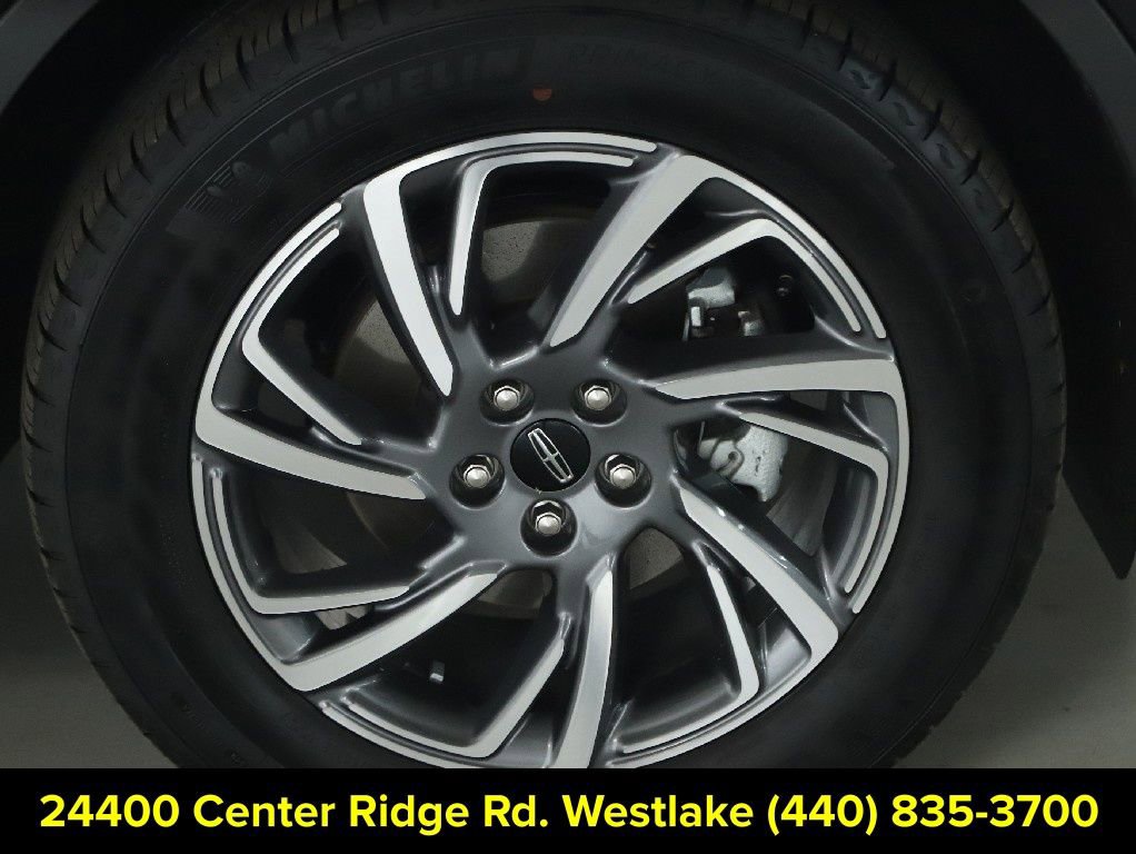 Used 2023 Lincoln Corsair FWD w/ Equipment Group 101A image 10