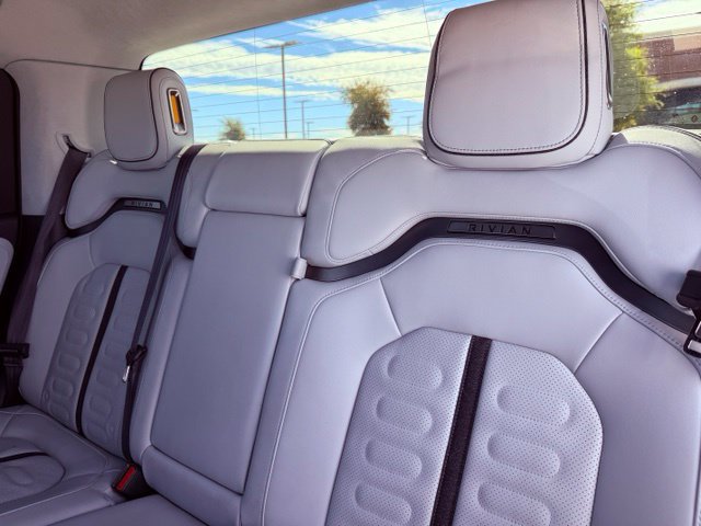 Used 2022 Rivian R1T Adventure AWD/4WD image 21