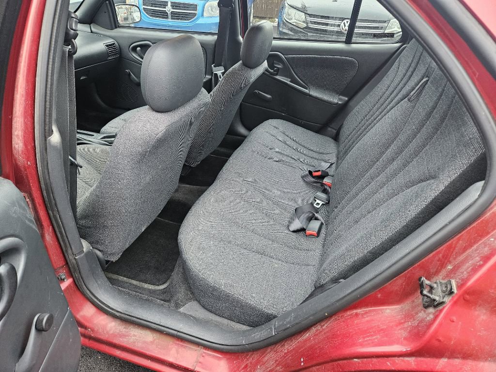 Used 2000 Chevrolet Cavalier Sedan image 12