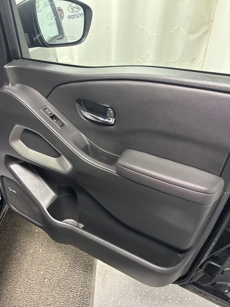Used 2024 Nissan Frontier SL w/ Technology Package image 30