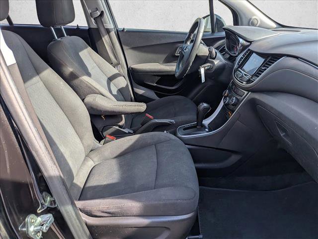 Used 2020 Chevrolet Trax LS w/ Tint and Cruise Package image 21